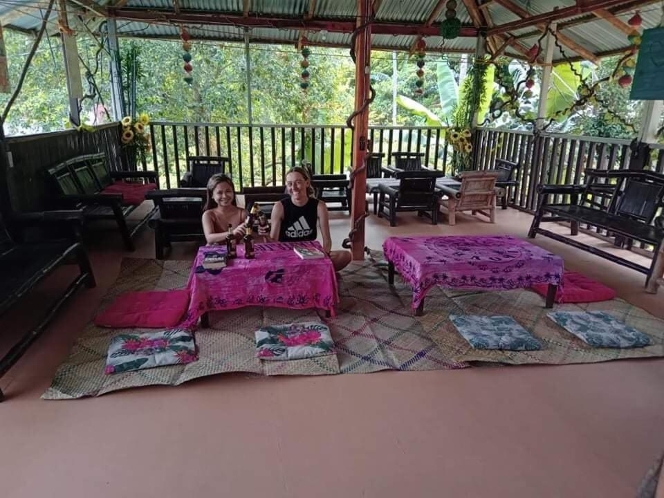 Sun Valley Backpackers Inn Ел Нидо Екстериор снимка