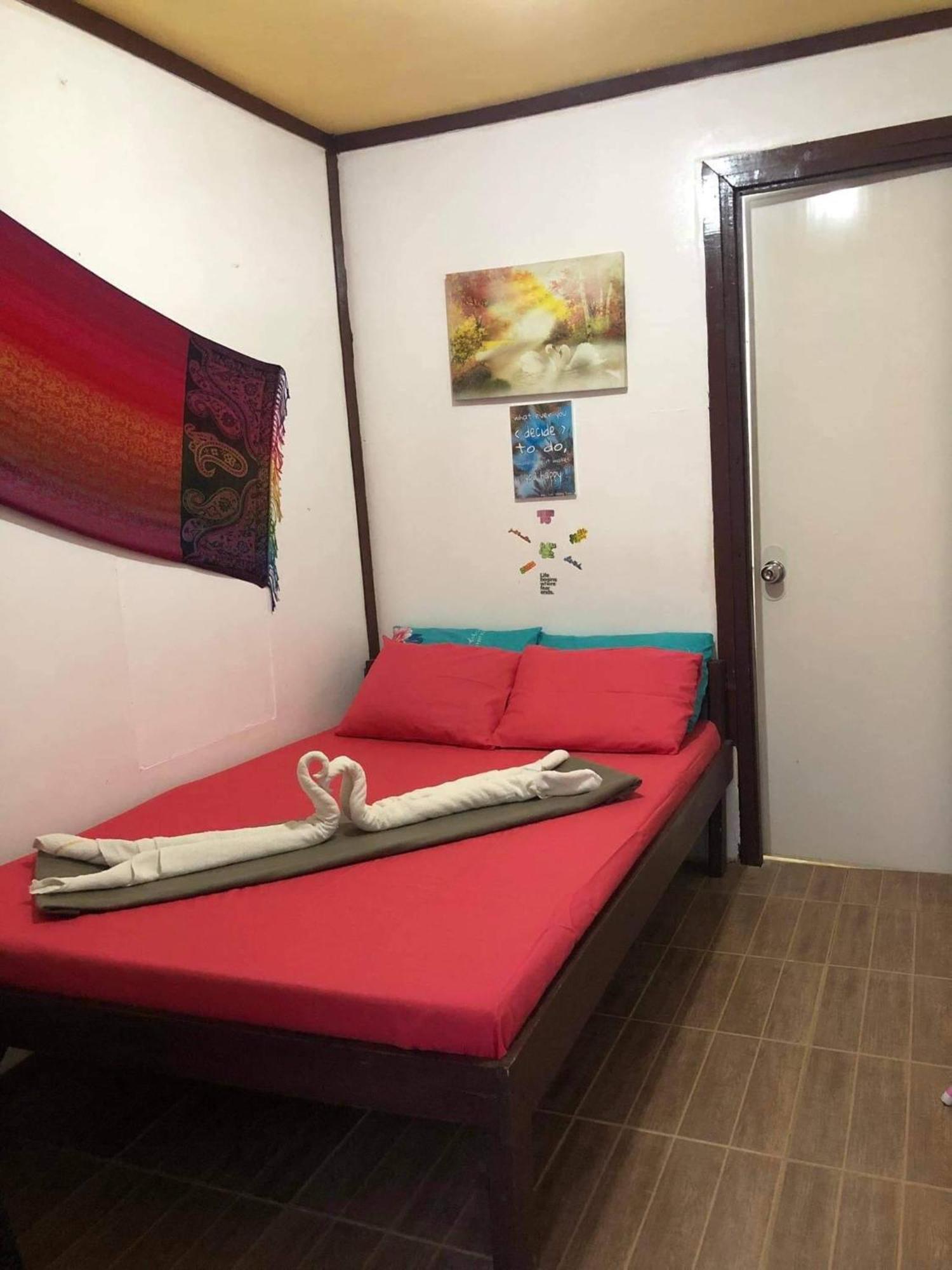 Sun Valley Backpackers Inn Ел Нидо Екстериор снимка
