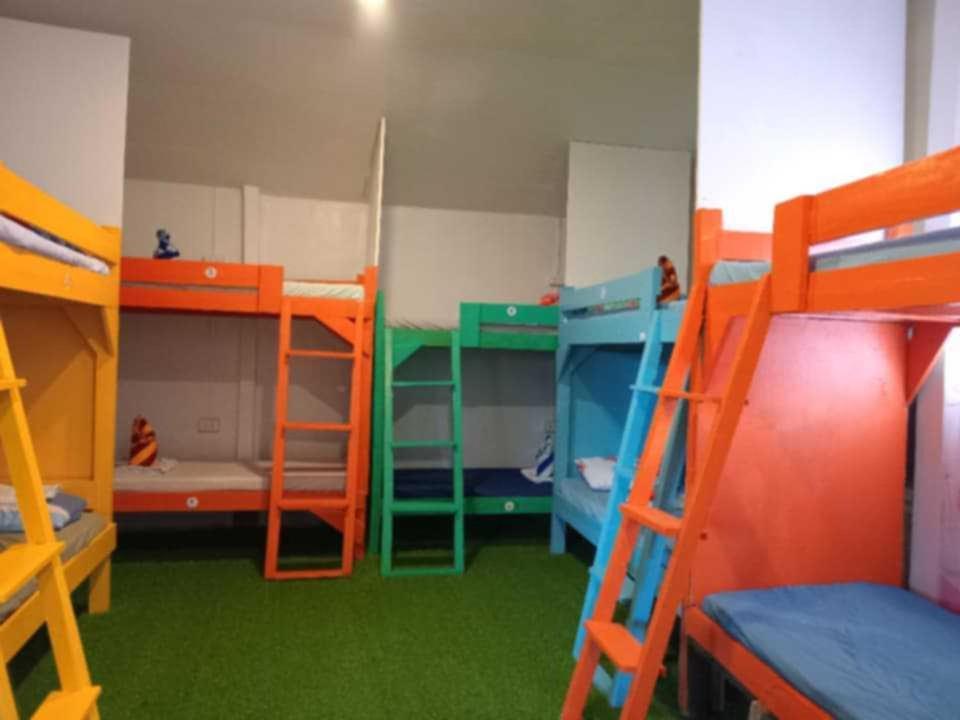 Sun Valley Backpackers Inn Ел Нидо Екстериор снимка